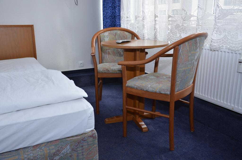 Itm Hotel Oase هامبورغ الغرفة الصورة