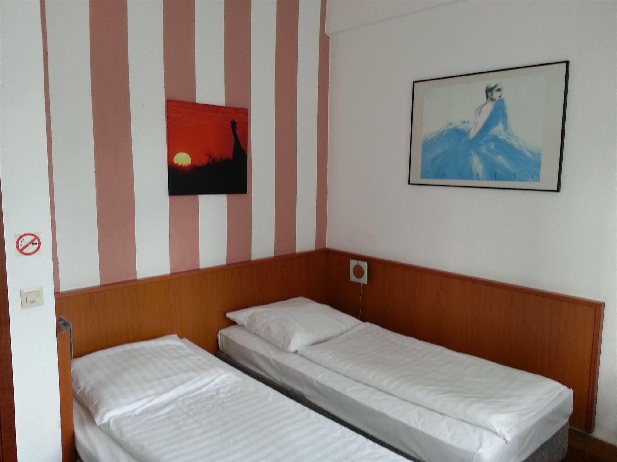 Itm Hotel Oase هامبورغ المظهر الخارجي الصورة