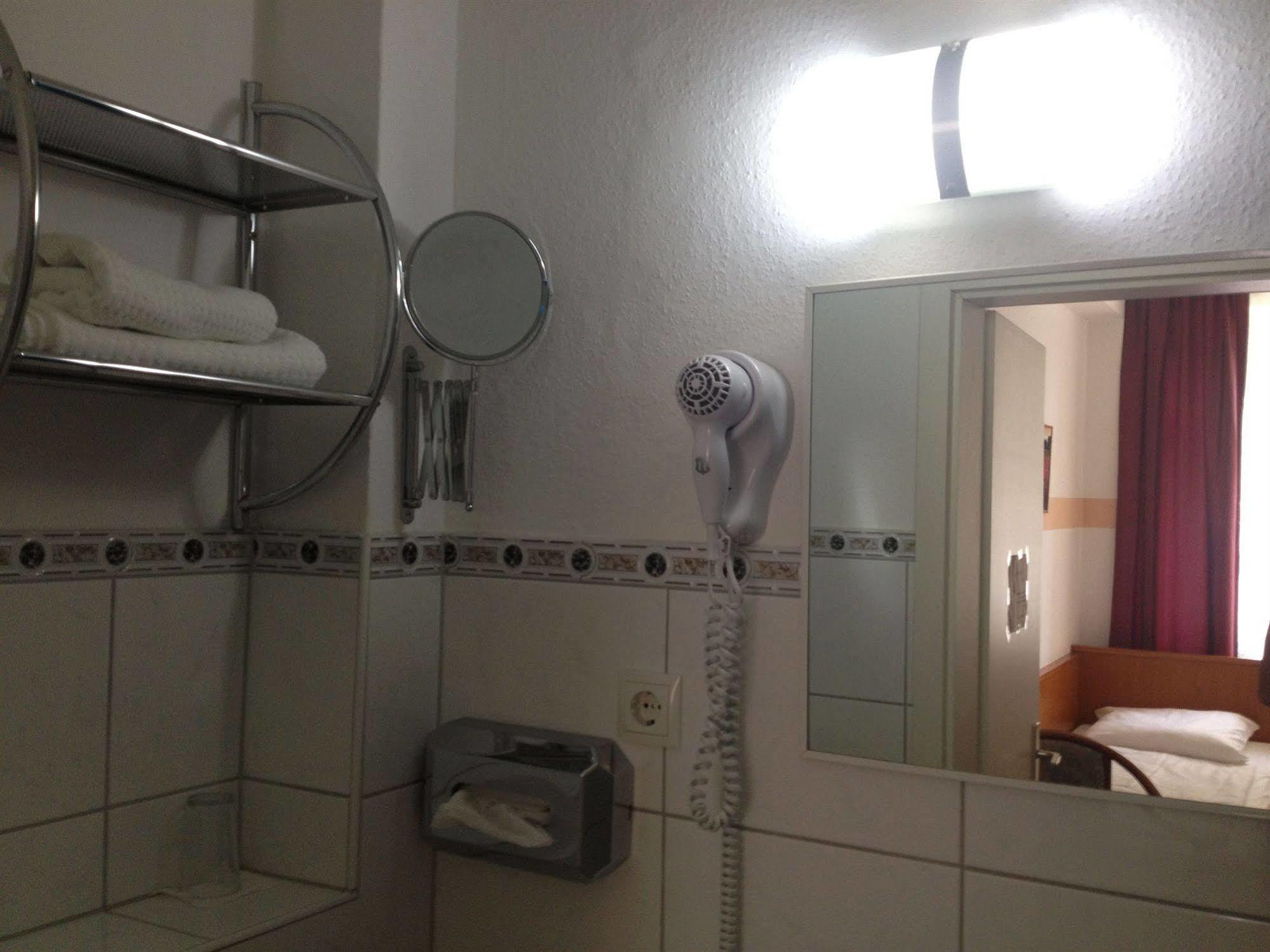 Itm Hotel Oase هامبورغ المظهر الخارجي الصورة